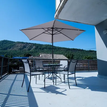 Turisticos Apartmán Puente La Reina de Jaca